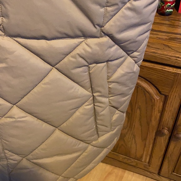 Men’s Arizona Vest NWOT - Picture 3 of 8